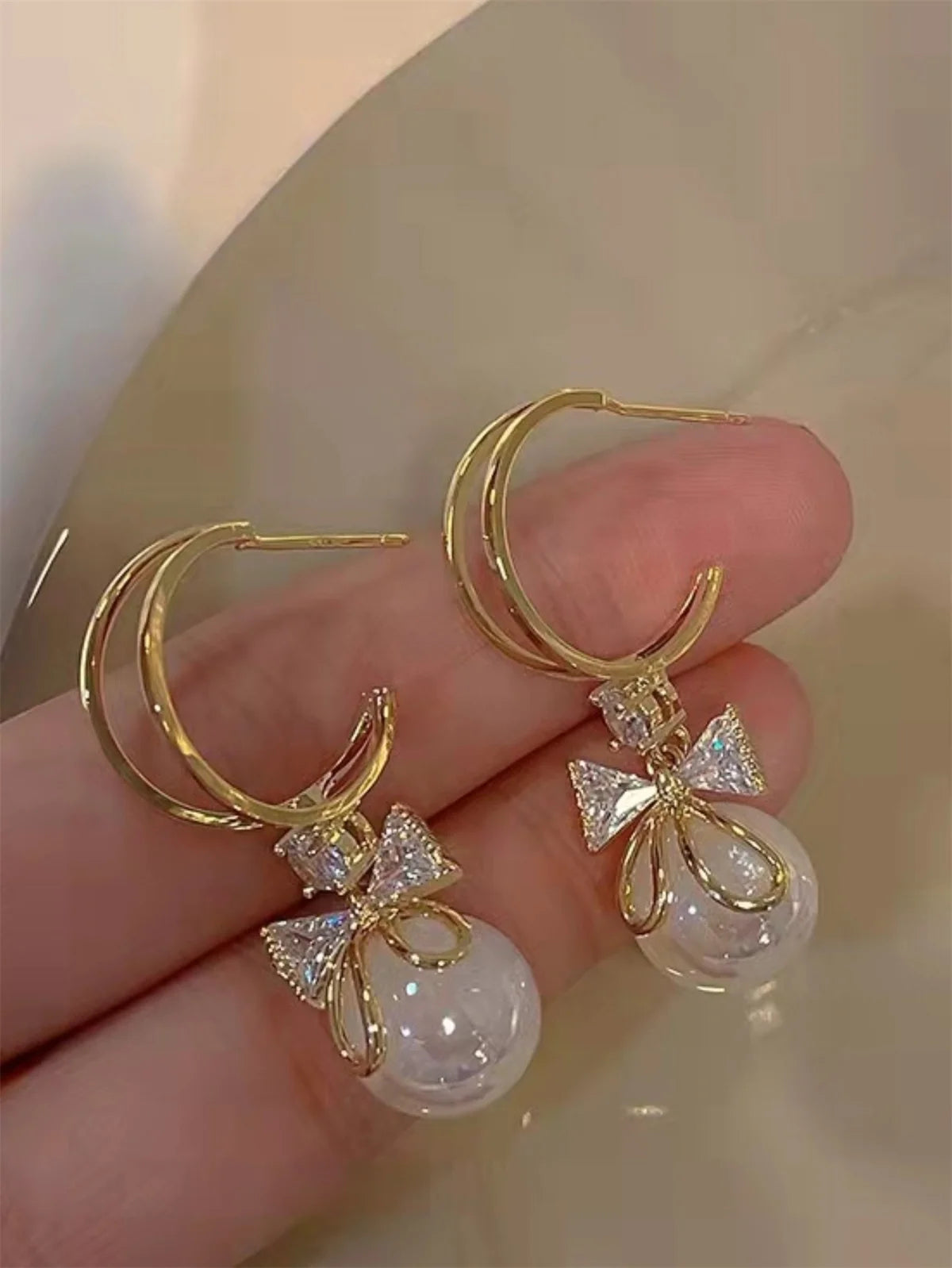 Crystal Bow Drops