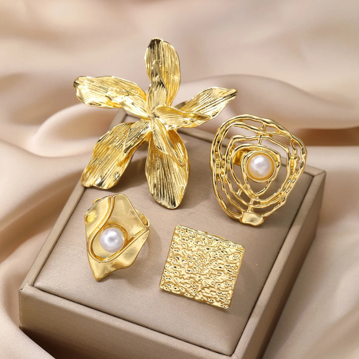 4 Pcs Exaggerated Gold Color
